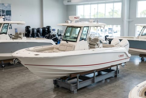 2026 Boston Whaler 280 Outrage center console boat for sale in Sarasota, FL