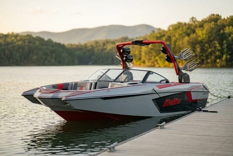 2025 Malibu Wakesetter 24 MXZ ski and wakeboard boat for sale in Rogers, AR