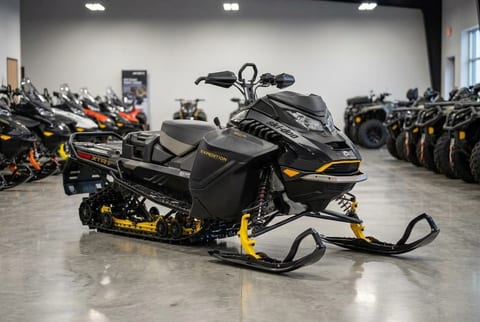 2027 Ski-Doo Expedition Xtreme snowmobile for sale in Barrie, ON