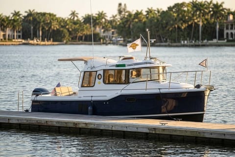 2021 Ranger Tugs R-25 cruiser boat for sale in Fort Lauderdale, FL
