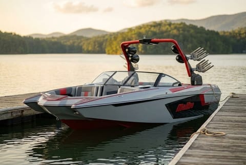 2022 Malibu Wakesetter 24 MXZ ski and wakeboard boat for sale in Gainesville, GA