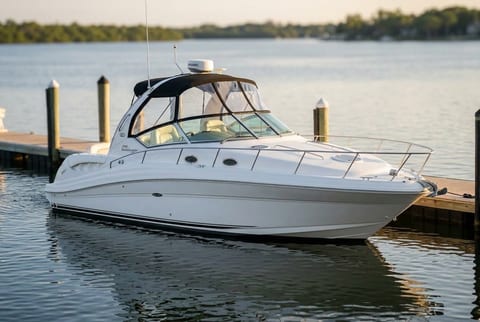 2005 Sea Ray 340 Sundancer cruiser boat for sale in Miami, FL