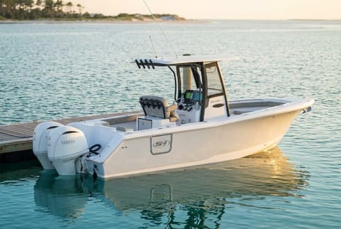 2018 Sea Hunt Gamefish 25 center console boat for sale in Sarasota, FL