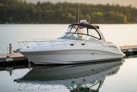 2006 Sea Ray 340 Sundancer cruiser boat for sale in Kelowna, BC