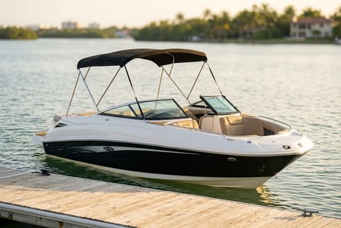 1990 Sea Ray 240 Sundeck bowrider boat for sale in Miami, FL
