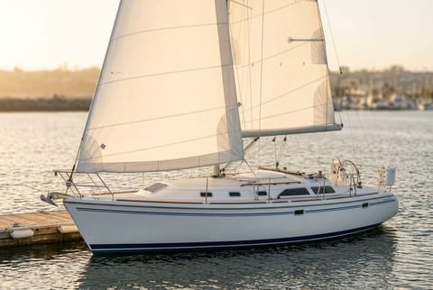 2006 Catalina 42 MkII sailboat for sale in San Diego, CA