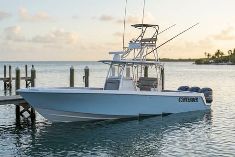 2015 Contender 39 ST center console boat for sale in Key Largo, FL