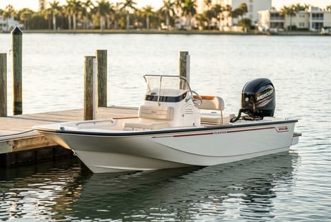 2005 Boston Whaler 170 Montauk center console boat for sale in Sarasota, FL
