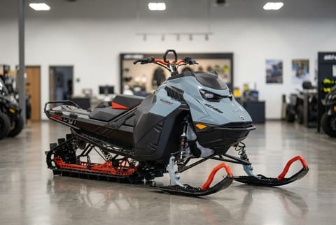 2027 Ski-Doo Summit Edge snowmobile for sale in Barrie, ON