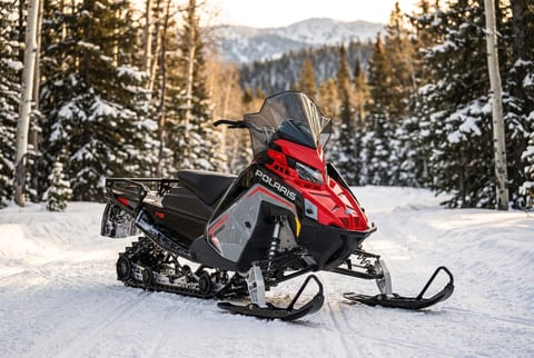 Polaris Voyageur 146 snowmobile
