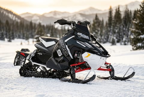 Polaris RUSH PRO-S LE snowmobile