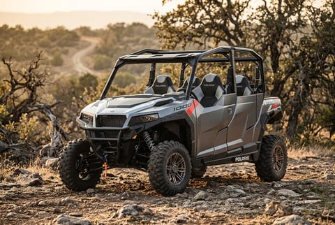 Polaris GENERAL 4 1000 Premium side-by-side