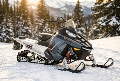 Polaris RMK 155 snowmobile