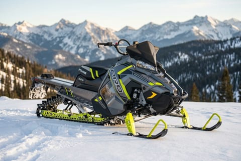 Polaris PRO RMK LE snowmobile