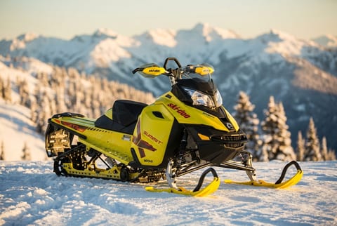 Ski-Doo Summit X with T3 Package snowmobile