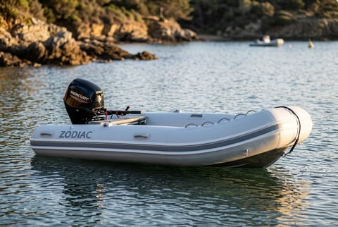 Zodiac Nomad 2.7 RIB Alu inflatable and RIB boat