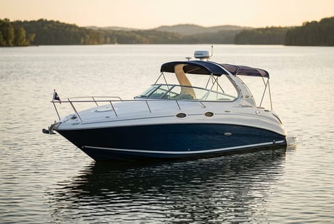 Sea Ray Sundancer 280 cruiser boat