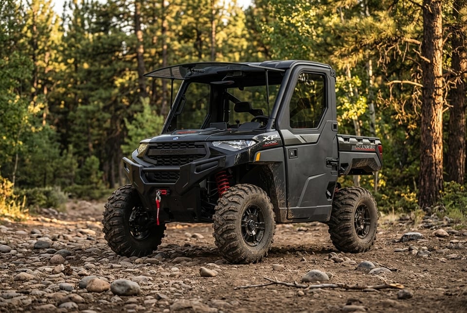Polaris RANGER XP 1000 NorthStar Trail Boss Edition side-by-side